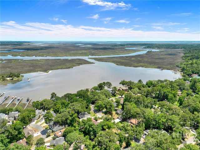 6 Cove Drive, Savannah, GA 31419