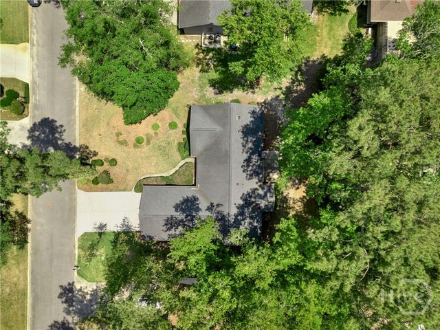 6 Cove Drive, Savannah, GA 31419