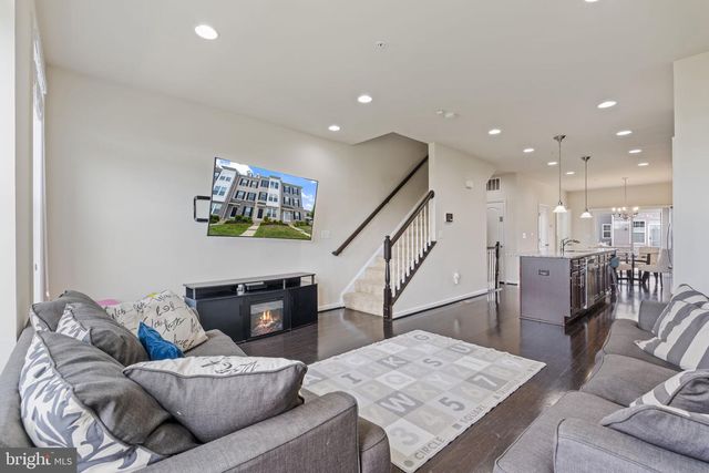 9002 FOX STREAM WAY, Upper Marlboro, MD 20772