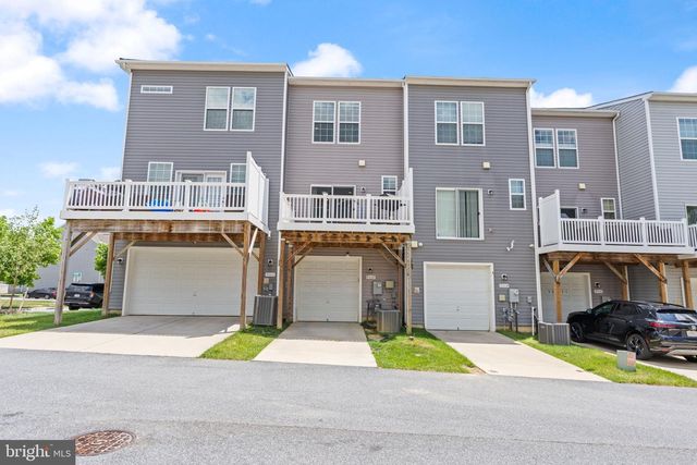9002 FOX STREAM WAY, Upper Marlboro, MD 20772