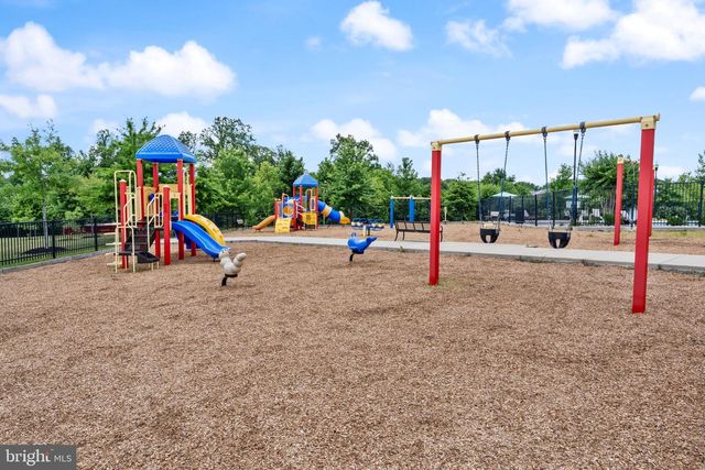 9002 FOX STREAM WAY, Upper Marlboro, MD 20772