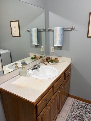 828 Highbanks Drive 21, Allegan, MI 49010