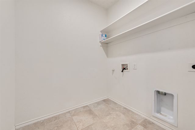 5324 Corn Field Drive, Fort Worth, TX 76179