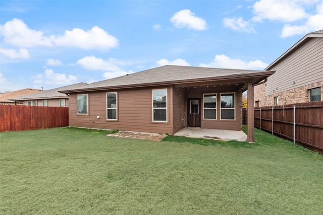 5324 Corn Field Drive, Fort Worth, TX 76179