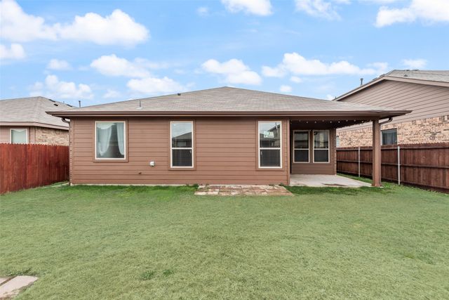 5324 Corn Field Drive, Fort Worth, TX 76179