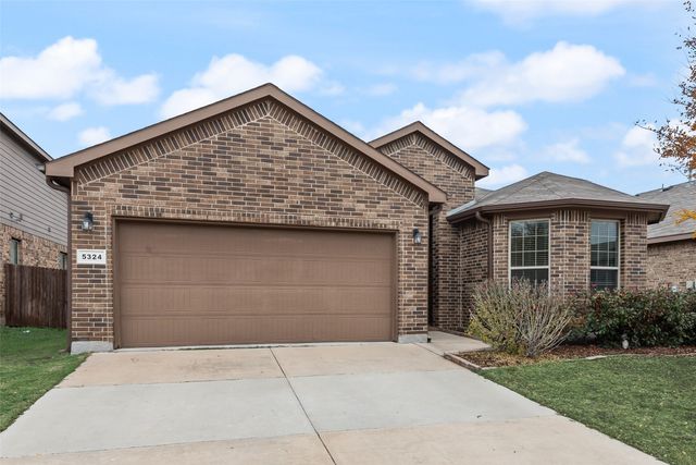 5324 Corn Field Drive, Fort Worth, TX 76179