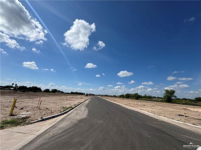 5322 Mission Street, Edinburg, TX 78542