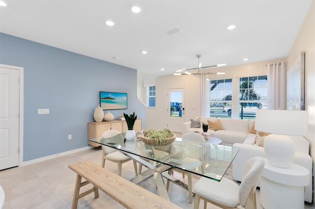 10549 GLOWING BEACON STREET, Orlando, FL 32829