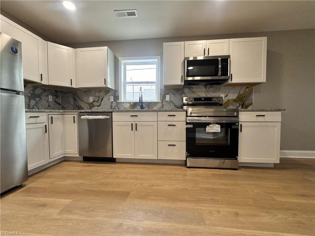 301 Fayetteville Street, Winston-salem, NC 27127