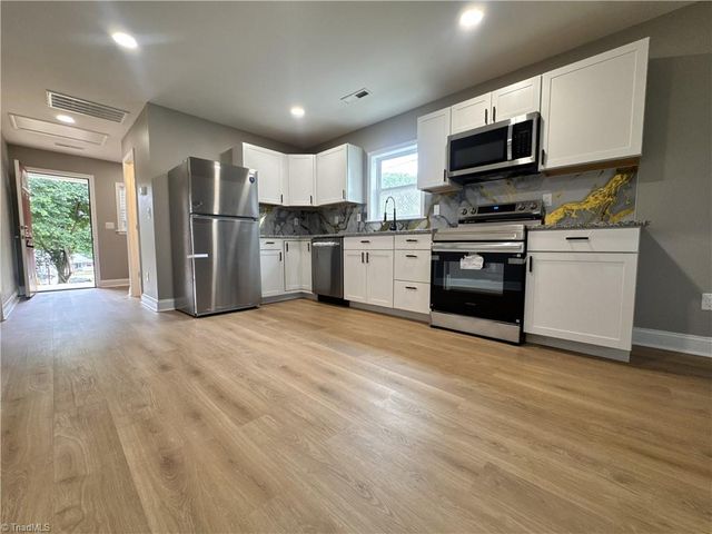 301 Fayetteville Street, Winston-salem, NC 27127