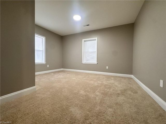 301 Fayetteville Street, Winston-salem, NC 27127