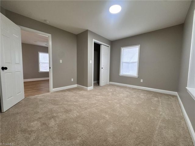 301 Fayetteville Street, Winston-salem, NC 27127