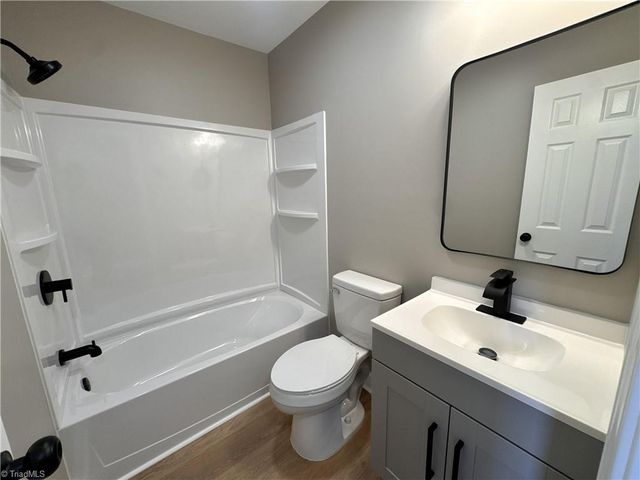 301 Fayetteville Street, Winston-salem, NC 27127