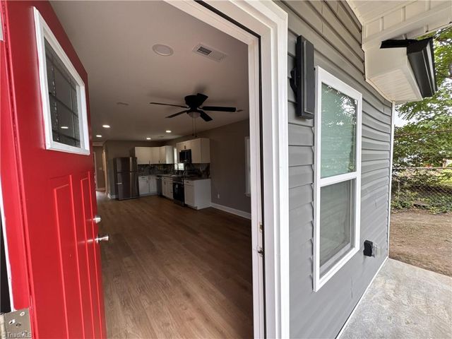 301 Fayetteville Street, Winston-salem, NC 27127