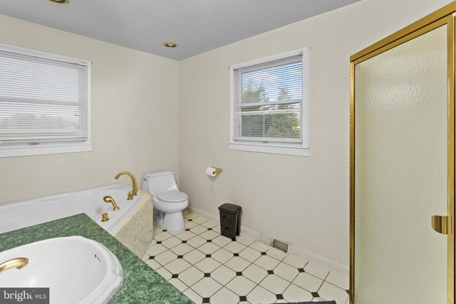 59 BORDENTOWN CHESTERFIELD RD, Chesterfield, NJ 08515