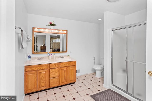 59 BORDENTOWN CHESTERFIELD RD, Chesterfield, NJ 08515