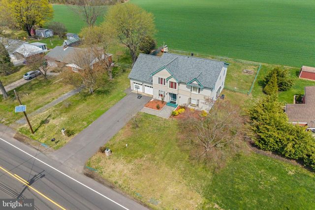 59 BORDENTOWN CHESTERFIELD RD, Chesterfield, NJ 08515