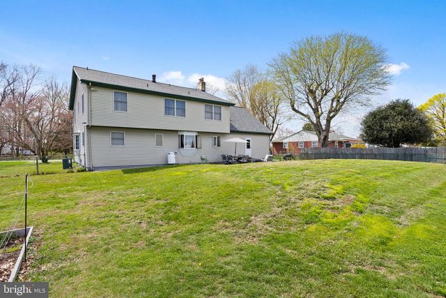 59 BORDENTOWN CHESTERFIELD RD, Chesterfield, NJ 08515