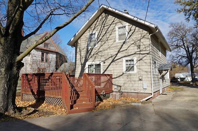 204 9th Avenue, Charles City, IA 50616