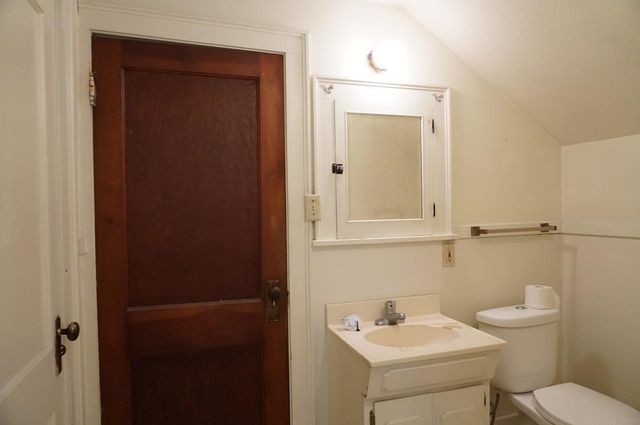 204 9th Avenue, Charles City, IA 50616