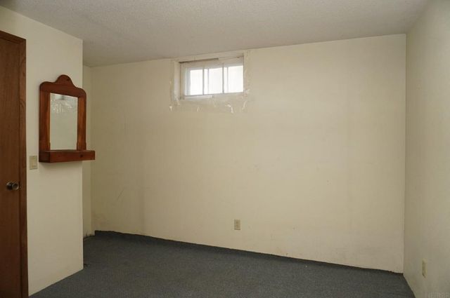 204 9th Avenue, Charles City, IA 50616