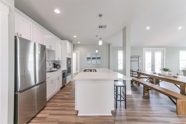 16630 Jean Lafitte Road, Galveston, TX 77554