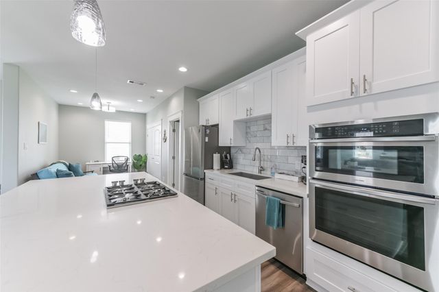16630 Jean Lafitte Road, Galveston, TX 77554