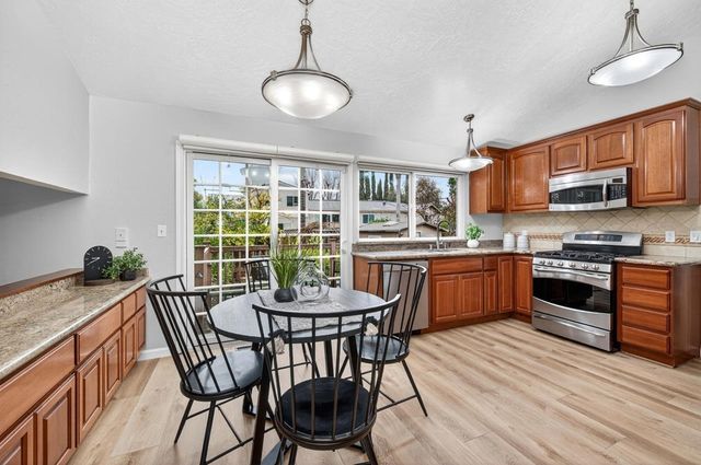 574 574 Cinnabar Dr, Livermore, CA 94550