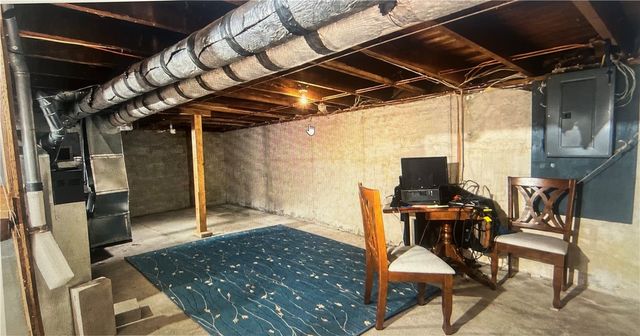 1705 Hillside Avenue, Springfield, OH 45503