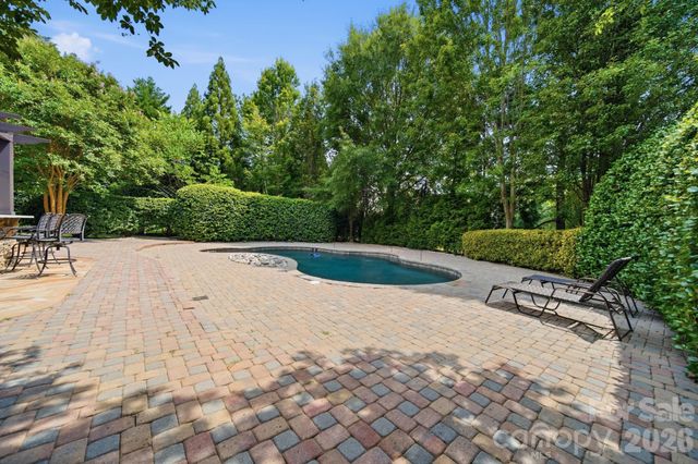 6009 Autumn Blossom Lane, Waxhaw, NC 28173