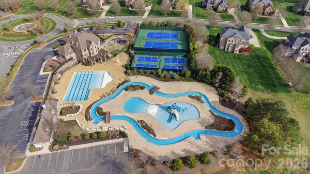 6009 Autumn Blossom Lane, Waxhaw, NC 28173