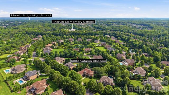 6009 Autumn Blossom Lane, Waxhaw, NC 28173