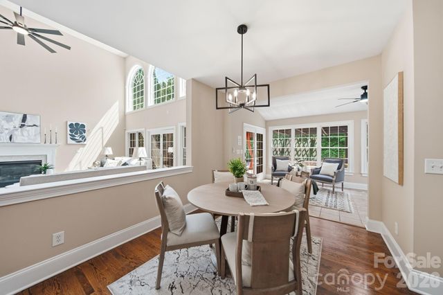 6009 Autumn Blossom Lane, Waxhaw, NC 28173