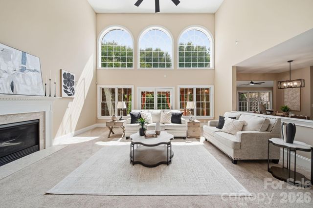6009 Autumn Blossom Lane, Waxhaw, NC 28173