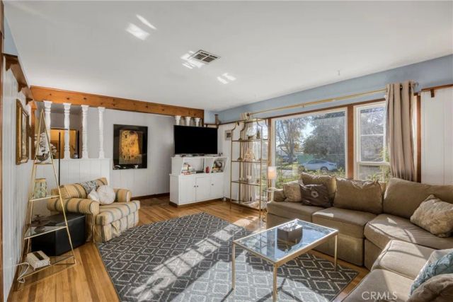 19835 Covello, Winnetka, CA 91306