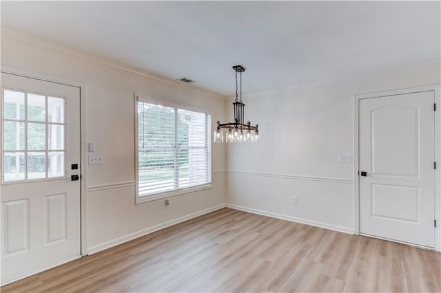1554 Maddox Road, Hoschton, GA 30548
