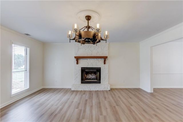 1554 Maddox Road, Hoschton, GA 30548