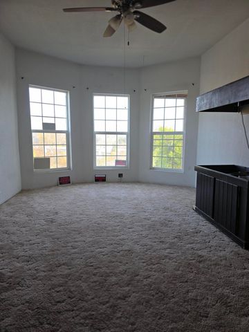 302 W Main Street, Klamath Falls, OR 97601