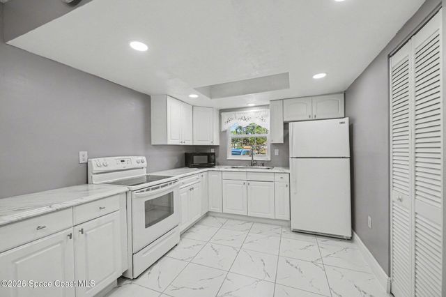 101 Bristol Lane 101, Melbourne, FL 32935