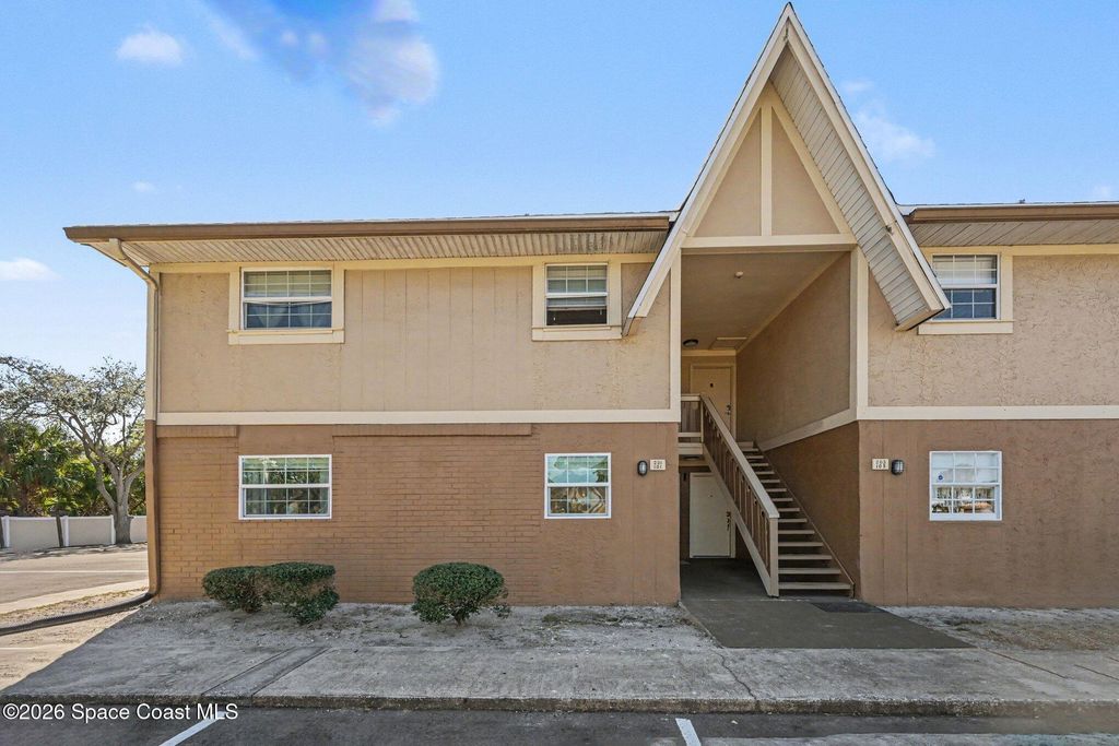 101 Bristol Lane 101, Melbourne, FL 32935