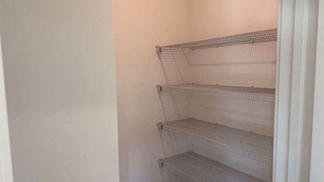 10016 Edgebrook Lane, Huntley, IL 60142