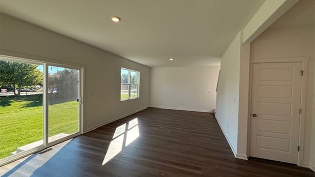 10016 Edgebrook Lane, Huntley, IL 60142