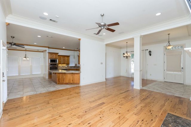 35397 Oak Haven Ave, Geismar, LA 70734