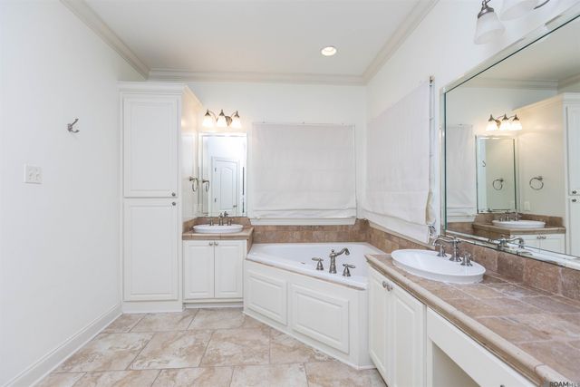 35397 Oak Haven Ave, Geismar, LA 70734