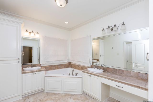 35397 Oak Haven Ave, Geismar, LA 70734