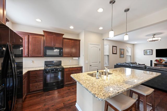 2120 Hickory Brook Dr, Hermitage, TN 37076