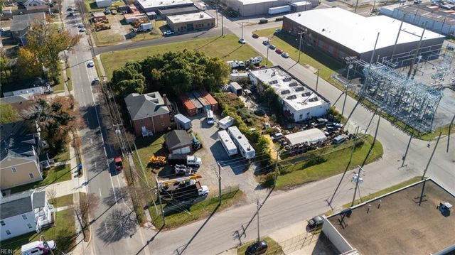 916 W 25th ST, Norfolk, VA 23517