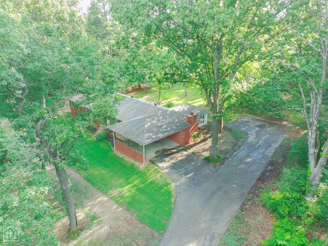 2711 Wood Street, Jonesboro, AR 72401