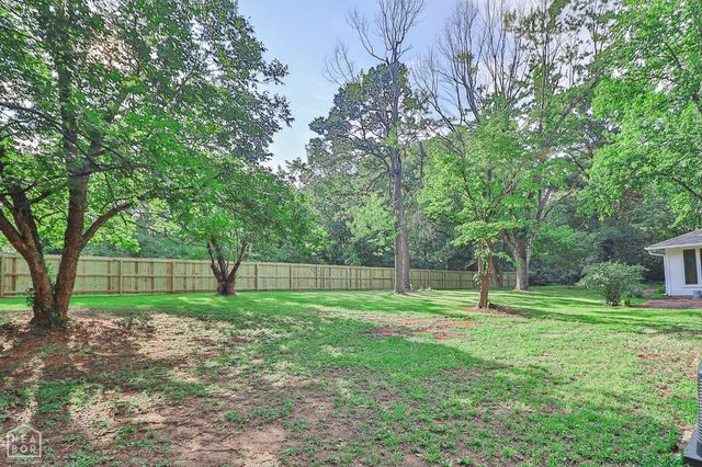 2711 Wood Street, Jonesboro, AR 72401