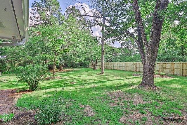 2711 Wood Street, Jonesboro, AR 72401